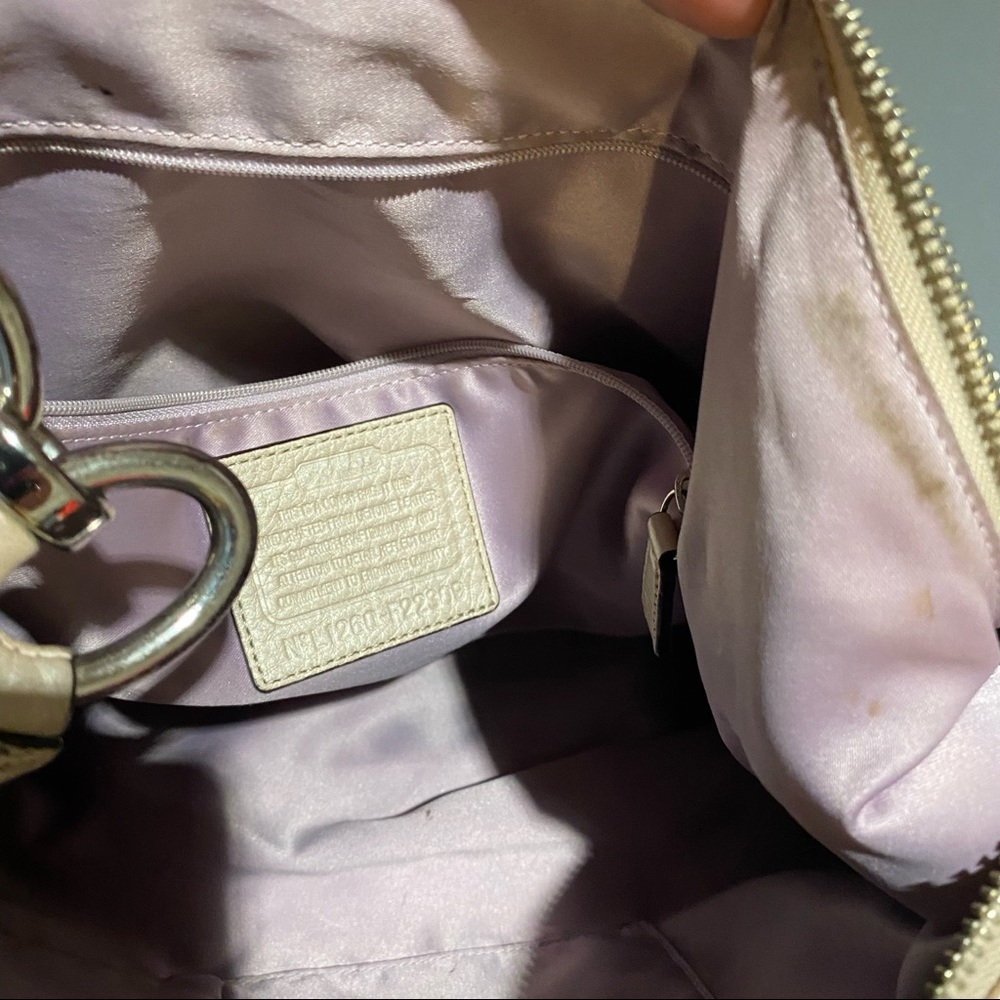 Coach purse - Picture 2 of 5